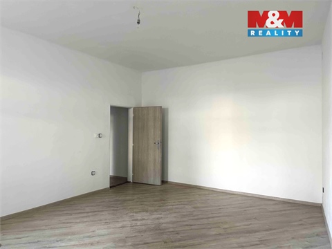 Prodej komerčního objektu, 320 m² - 8