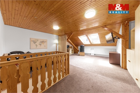 Prodej rodinného domu, 290 m² - 22