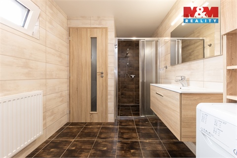 Prodej rodinného domu, 290 m² 4