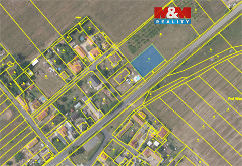 Prodej stavebního pozemku, 1 330 m² 0