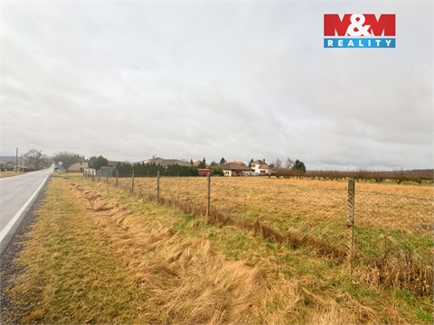 Prodej stavebního pozemku, 1 330 m² 2