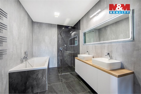 Pronájem bytu 4kk, 110 m² 8