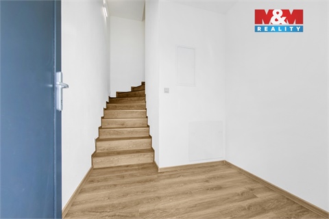 Pronájem bytu 4kk, 110 m² 12