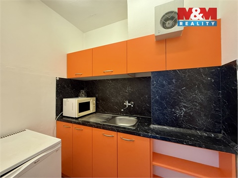 Pronájem kanceláře, 275 m² 8