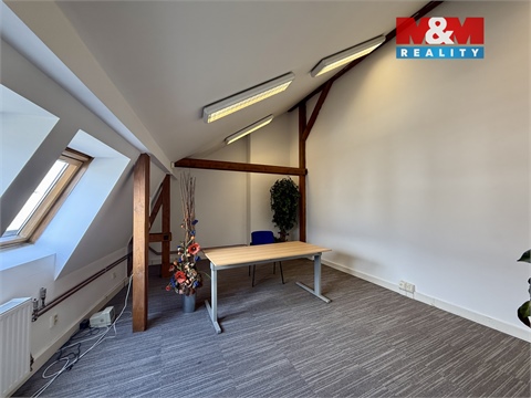 Pronájem kanceláře, 275 m² 6