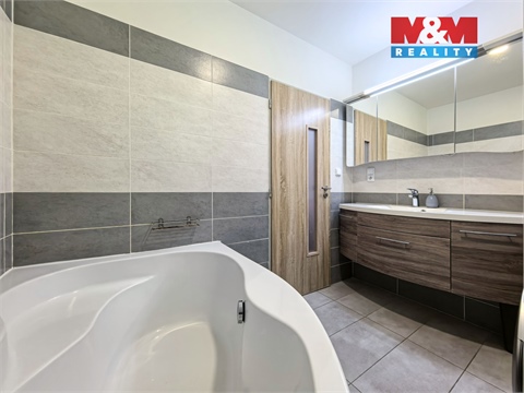 Pronájem bytu 3kk, 64 m² 10