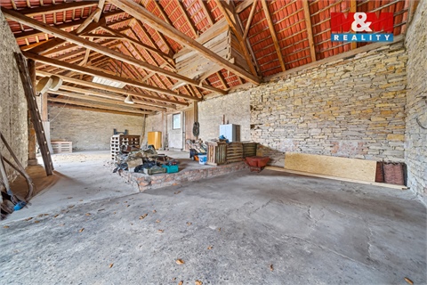 Prodej rodinného domu, 285 m² 12