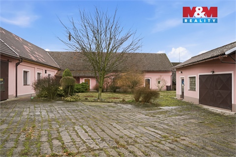 Prodej rodinného domu, 285 m² 22