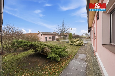 Prodej rodinného domu, 285 m² 18