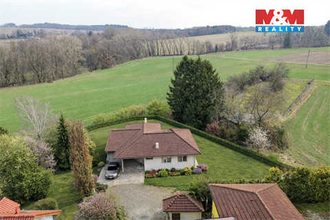 Prodej stavebního pozemku, 1 016 m² - 0