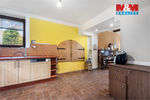 Prodej rodinného domu, 300 m² - 4