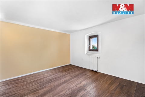 Prodej rodinného domu, 300 m² - 16