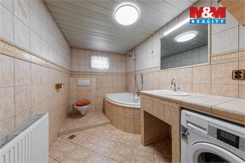 Prodej rodinného domu, 164 m² 2