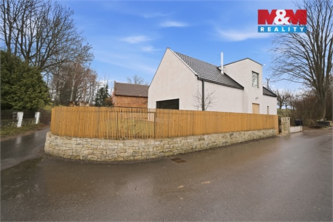 Prodej rodinného domu, 377 m² 10