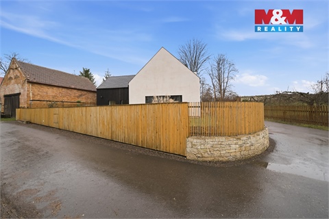 Prodej rodinného domu, 377 m² - 12