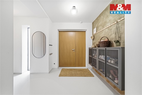 Prodej rodinného domu, 377 m² 20