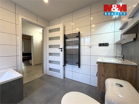 Prodej rodinného domu, 80 m² - 2