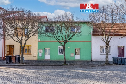 Prodej rodinného domu, 170 m² 0