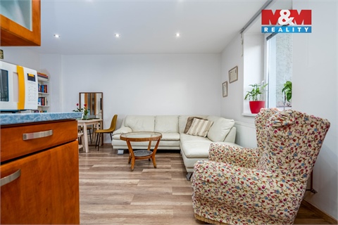 Prodej rodinného domu, 170 m² - 8