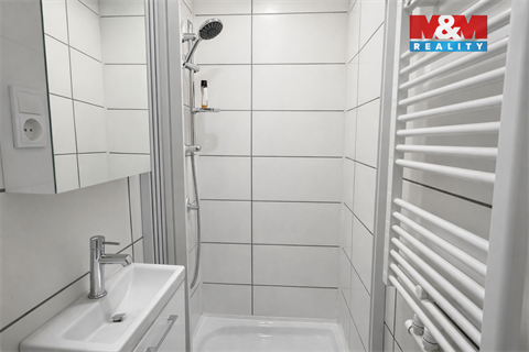 Prodej rodinného domu, 182 m² 12