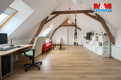 Prodej rodinného domu, 182 m² - 2