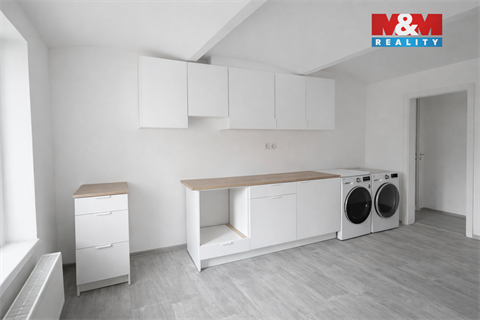 Prodej rodinného domu, 182 m² - 12