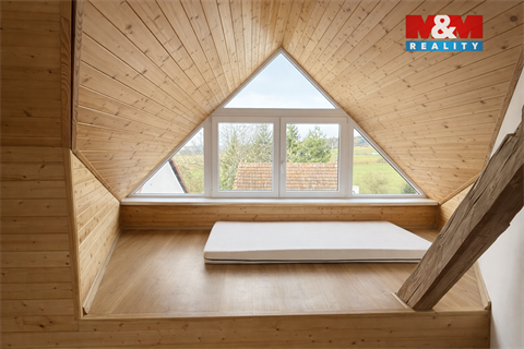 Prodej rodinného domu, 182 m² 8