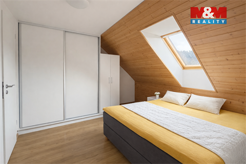 Prodej rodinného domu, 182 m² - 10