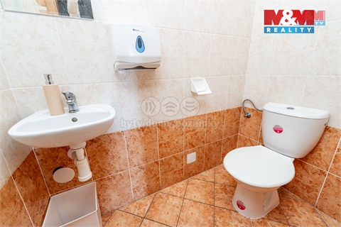 Pronájem kanceláře, 25 m² 4