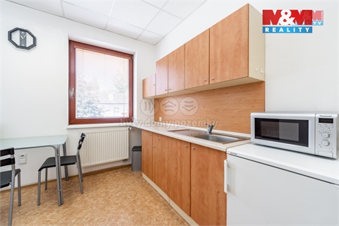 Pronájem kanceláře, 25 m² 2