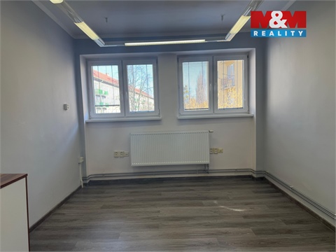 Pronájem kanceláře, 70 m² 4