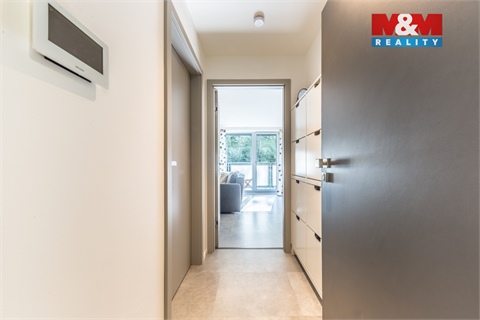 Prodej bytu 1kk, 29 m² - 14