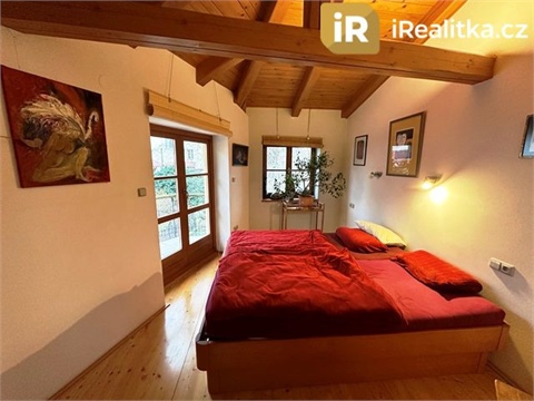 Prodej rodinného domu, 238 m² - 10