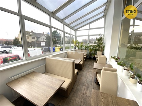 Pronájem restaurace, 372 m² 2