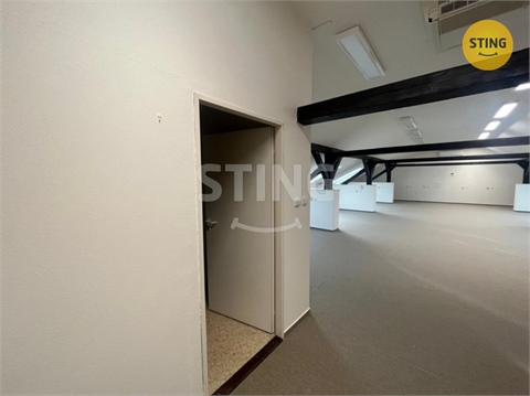 Pronájem kanceláře, 120 m² - 2