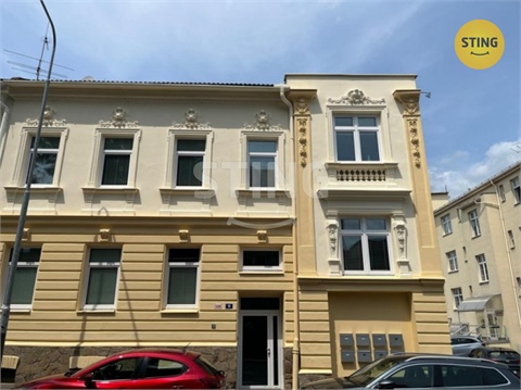 Pronájem kanceláře, 120 m² 0