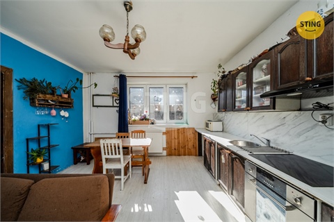 Prodej rodinného domu, 234 m² - 0