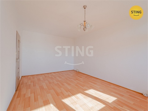 Prodej bytu 1+1, 35 m² 12