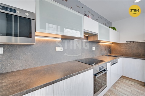 Prodej bytu 3kk, 69 m² 0