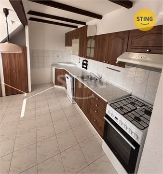 Pronájem bytu 3kk, 105 m² 0