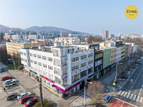 Pronájem bytu 3kk, 108 m² 28