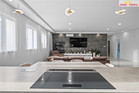 Prodej komerčního objektu, 166 m² 2