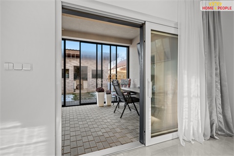 Prodej komerčního objektu, 166 m² - 14