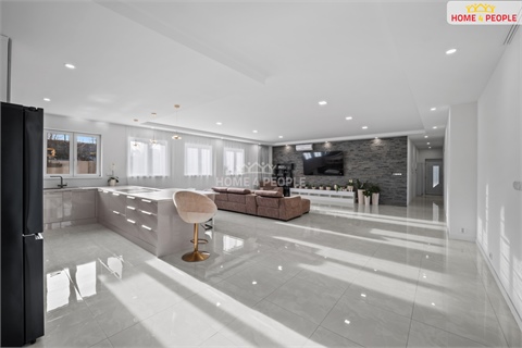 Prodej komerčního objektu, 166 m² 8