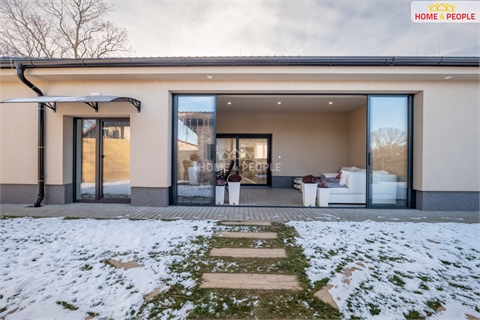 Prodej komerčního objektu, 166 m² 18