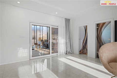 Prodej komerčního objektu, 166 m² 14