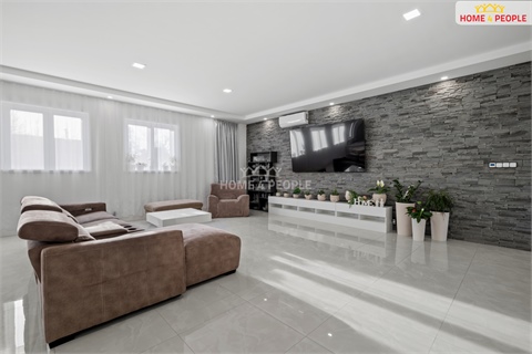 Prodej komerčního objektu, 166 m² - 8