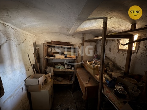 Prodej rodinného domu, 370 m² - 14