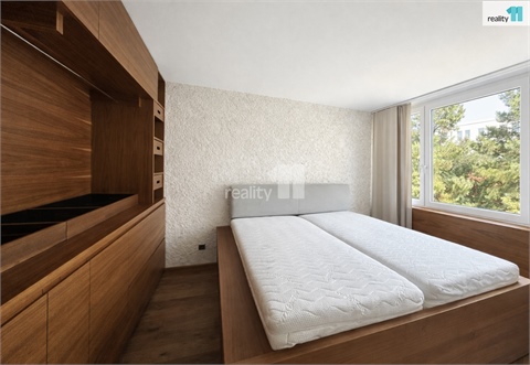 Prodej bytu 3kk, 73 m² 12