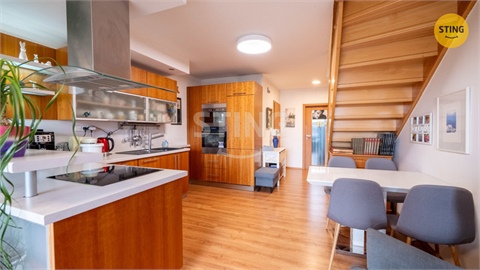 Prodej rodinného domu, 100 m² 10